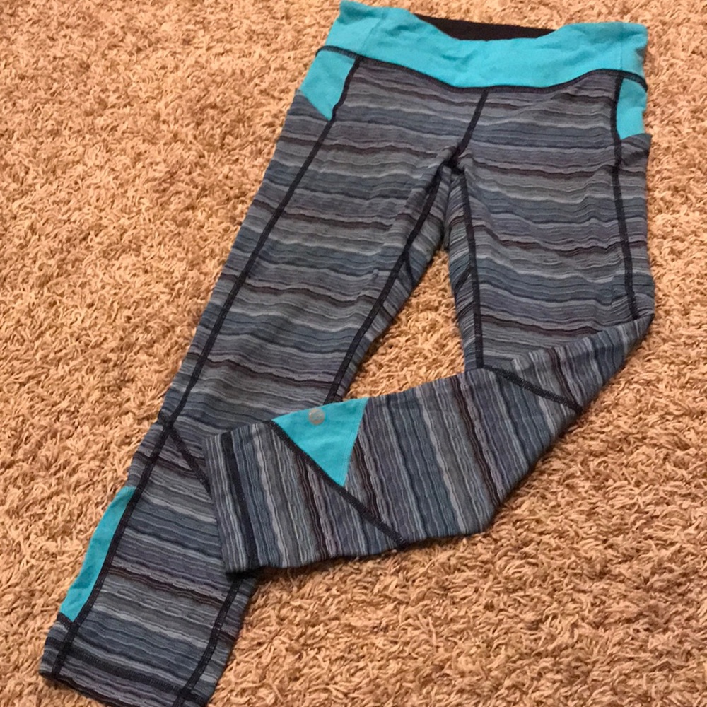 Lululemon crops